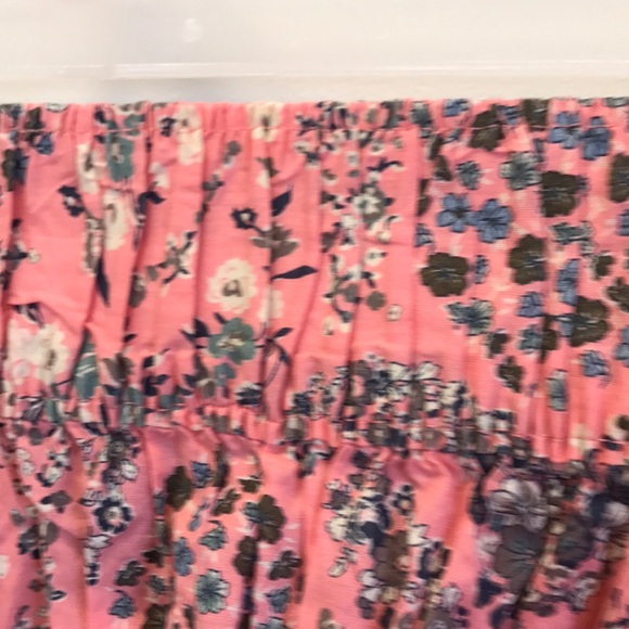 H&M floral skirt - Picture 2 of 4